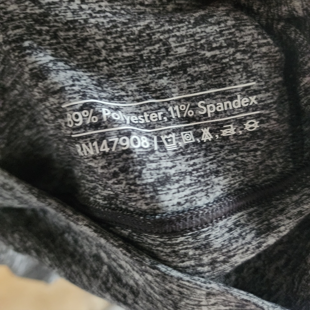 Outdoor Voices Long Sleeve Hooded Shirt View 4